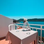 Soldo * Neum